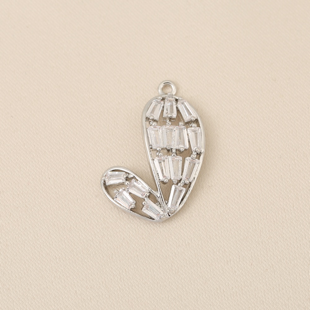 3pcs Geometric Copper Synthetic Zirconia Pendant Set